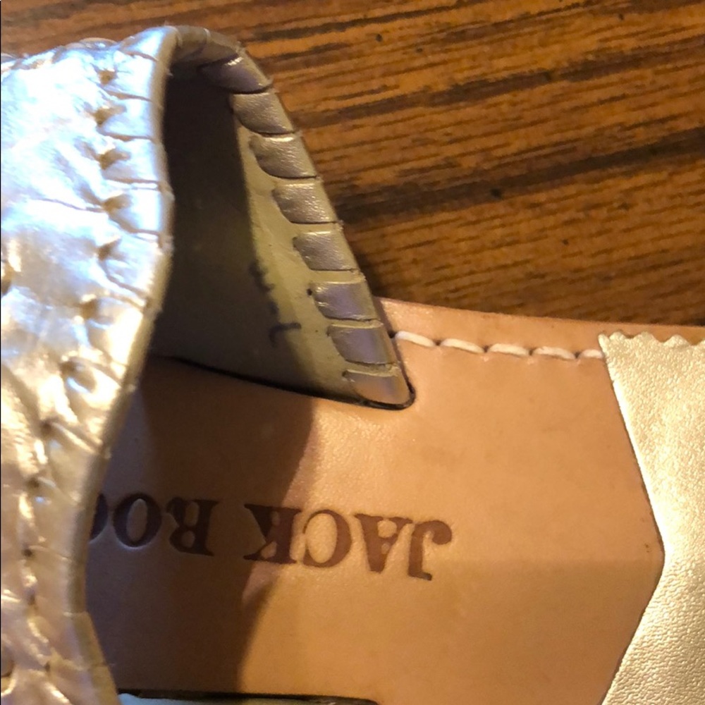 Jack Rogers platinum size 7.5 sandals - Picture 3 of 3